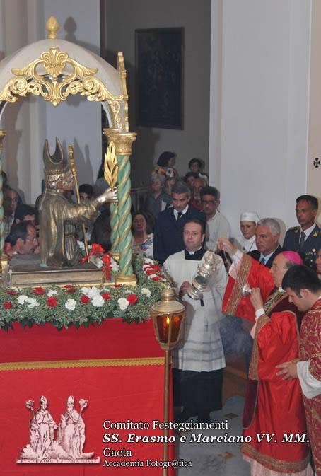 Solenne messa pontificale presieduta da S. E. l&#039;Arcivescovo Fabio Bernardo D&#039;Onorio nella Basilica Cattedrale