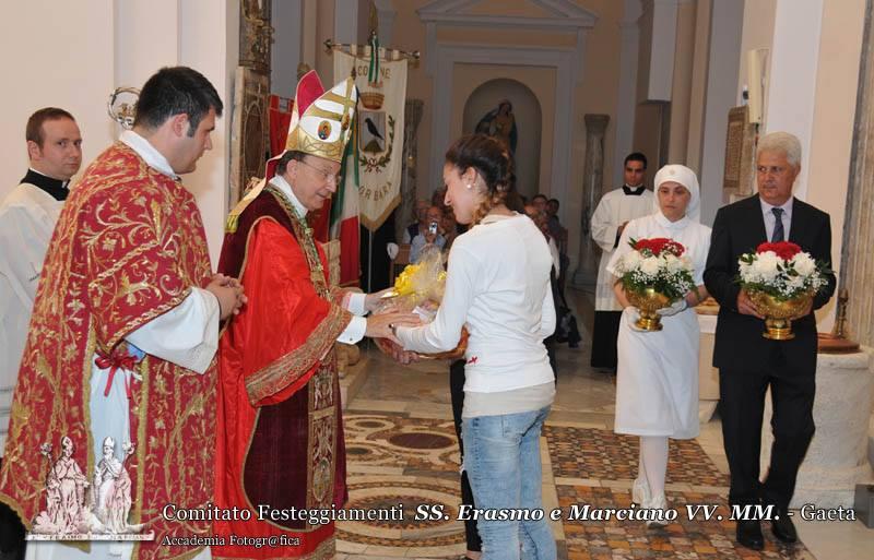Solenne messa pontificale presieduta da S. E. l&#039;Arcivescovo Fabio Bernardo D&#039;Onorio nella Basilica Cattedrale