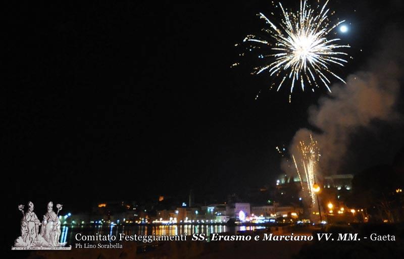 Lo spettacolo pirotecnico della serata finale