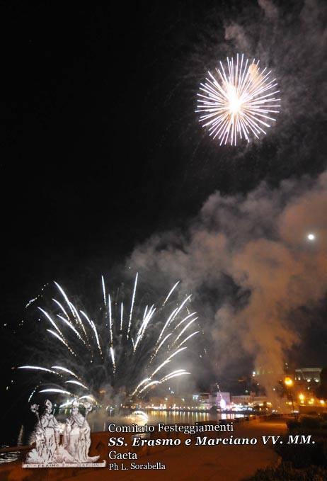 Lo spettacolo pirotecnico della serata finale