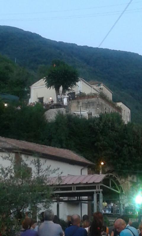 L&#039;angelo che scende dall&#039;Eremo di Sant&#039;Erasmo